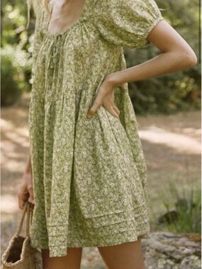 Oak Meadow Ivy Smock in Garden Green (small)